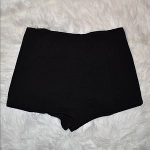 Stretchy Hot Pant Shorts